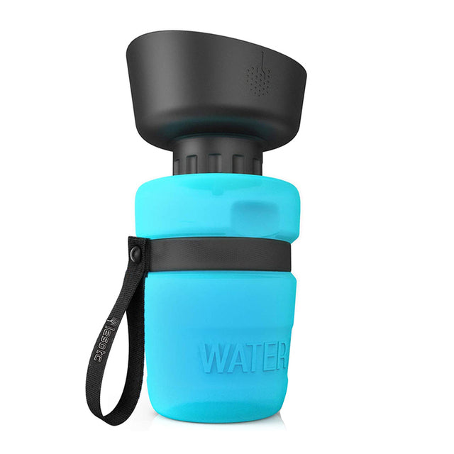 Foldable Cap Outdoor Dog Water BottleHydrate Your Pup without the Hassle!
This outdoor dog water bottles are a safe and simple way to give your dog water on the go. Just flip up the cap and squeeze the Foldable Cap Outdoor Dog Water Bottle