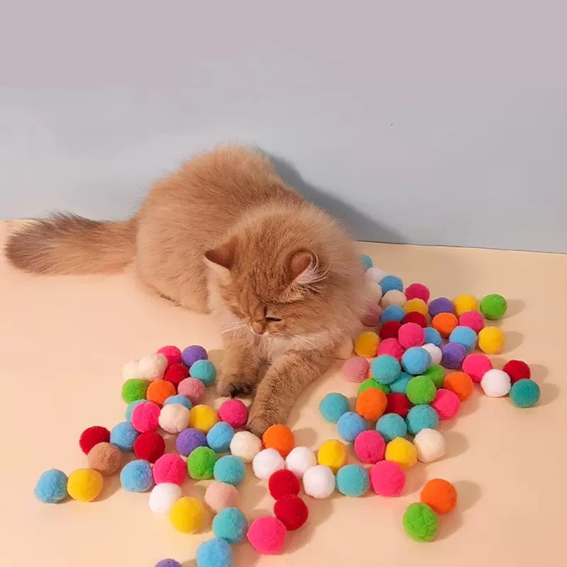 Cat Plush Silent Ball Gun Interactive ToyCats need some excitement in their lives to ensure their physical and mental health. Playing with cats can help them consume their energy, and on the other hand, it 0Cat Plush Silent Ball Gun Interactive Toy