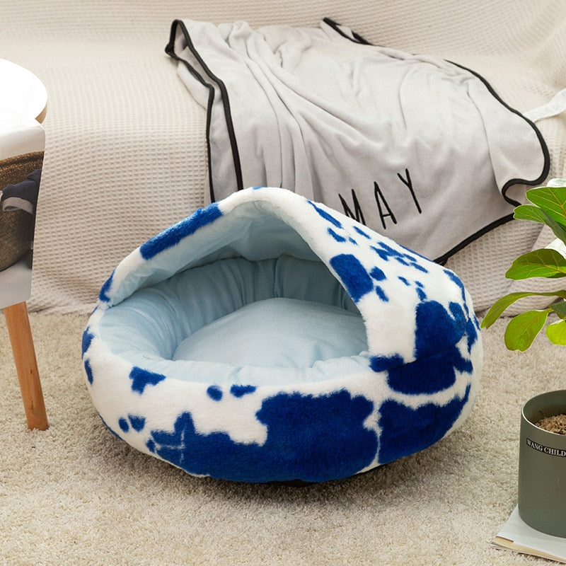 Plush Pet Cat BedDo you want to provide your feline friend with an inviting and cozy spot to curl up in?
Our Plush Pet Cat Bed is the perfect sanctuary for your pet, offering unparalPlush Pet Cat Bed