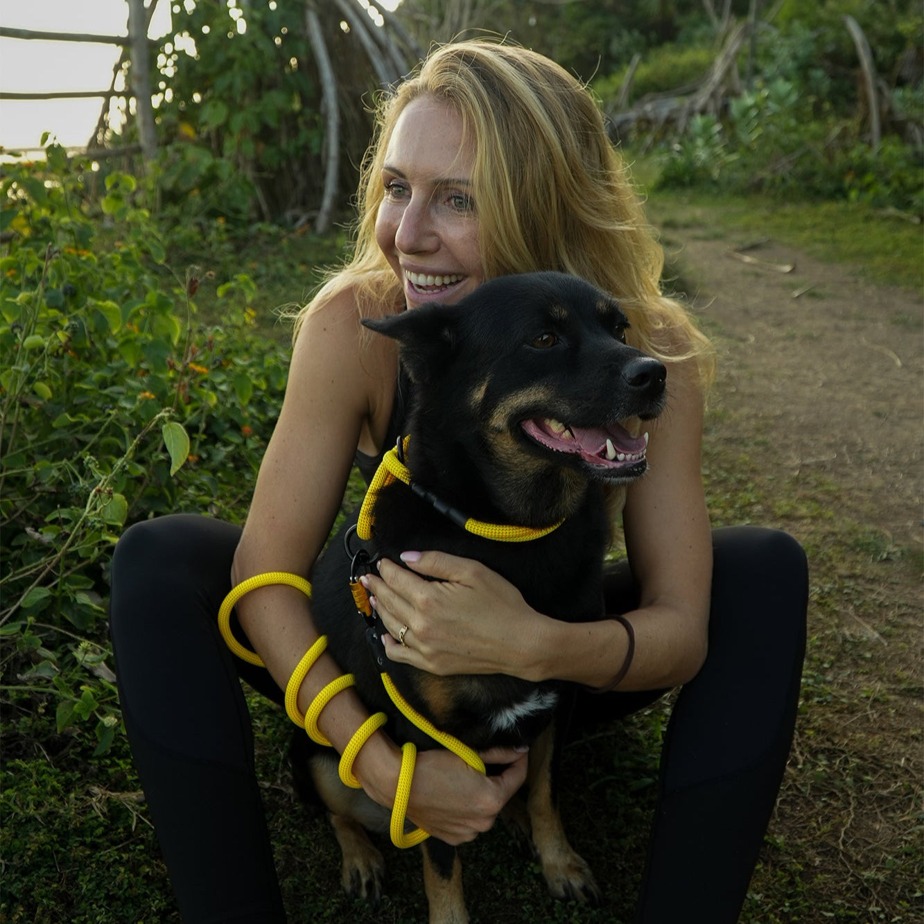 Customizable Boulder Hybrid Rope Dog Leash | Swiveling Carabiner | Tuenne